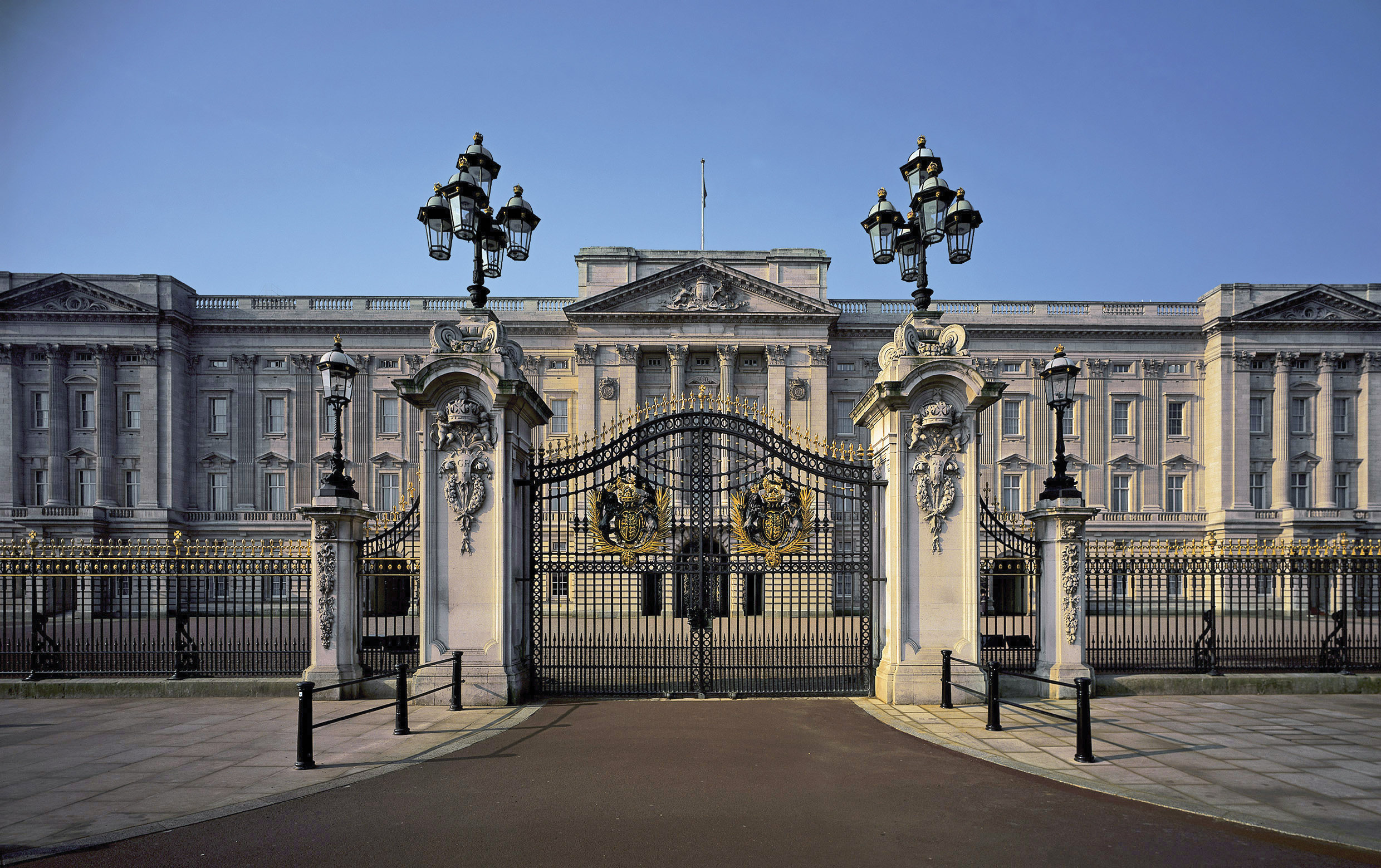 Most expensive home in the world, Buckingham Palace